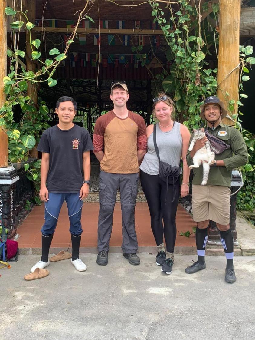 Wisma Batu Mandi Bukit Lawang Exteriör bild