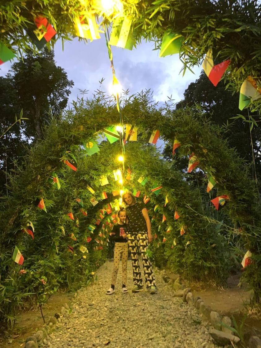 Wisma Batu Mandi Bukit Lawang Exteriör bild