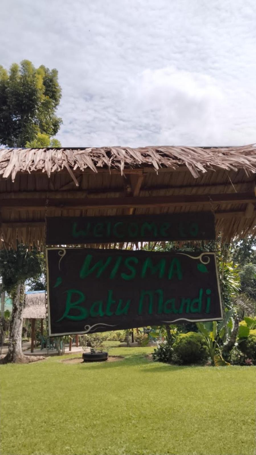 Wisma Batu Mandi Bukit Lawang Exteriör bild